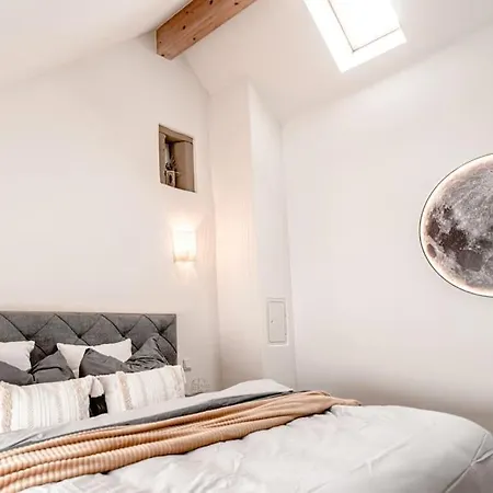 Hébergement de vacances Cloud 9 *