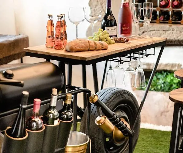 Cloud 9 בית נופש